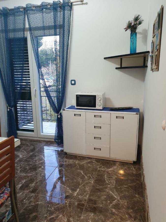 Apartman Pobuk Primosten Exterior photo